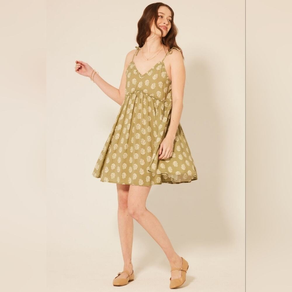 Urban Outfitters Patrons Of Peace Malibu Sage Green Floral Women's Dress